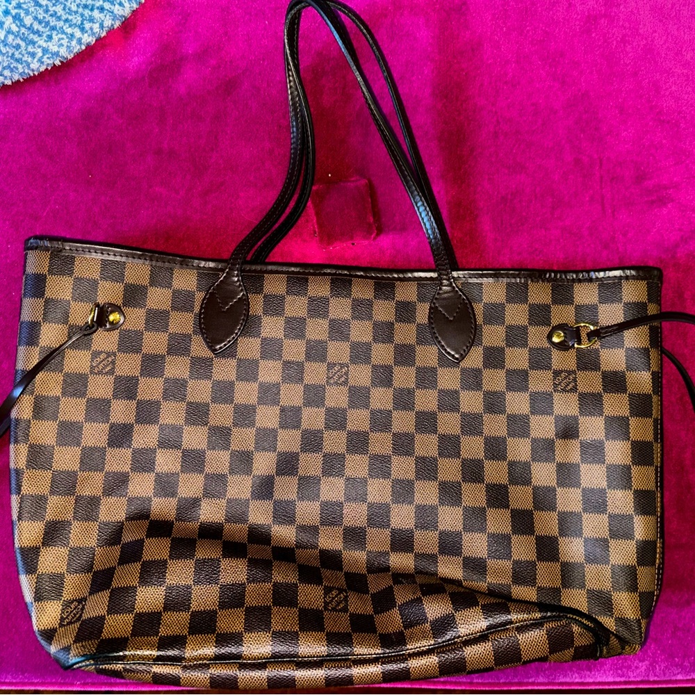 Never Full Louis Vuitton